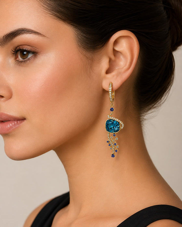 The Royale Pear-Cut Diamond Riviera Necklace